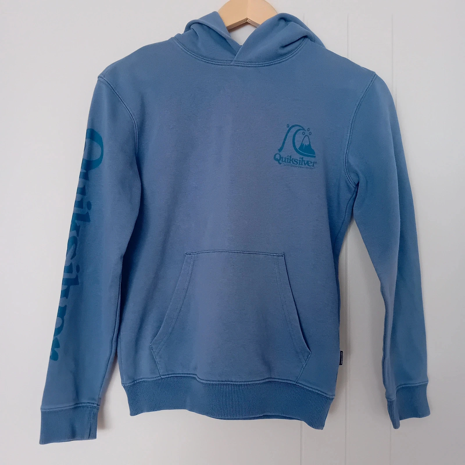 💙 sweat à capuche Quicksilver taille M
